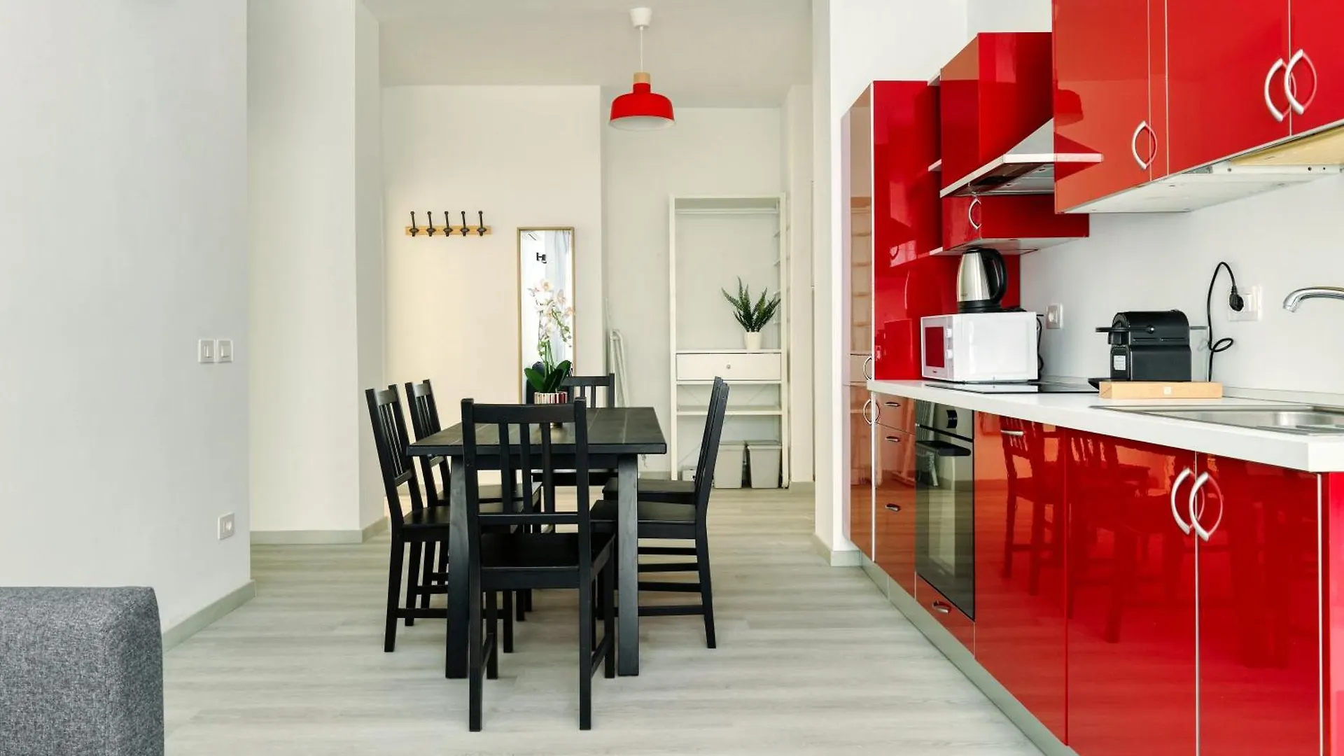 Joivy Charming 2Br Flat Near Citylife Милан